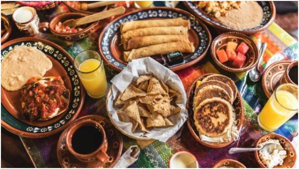 Christmas Food Traditions in the Americas